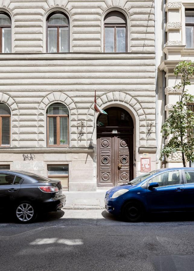 Luxe, Historic Home Near Downtown Landmarks 19Th Century Budapest Esterno foto