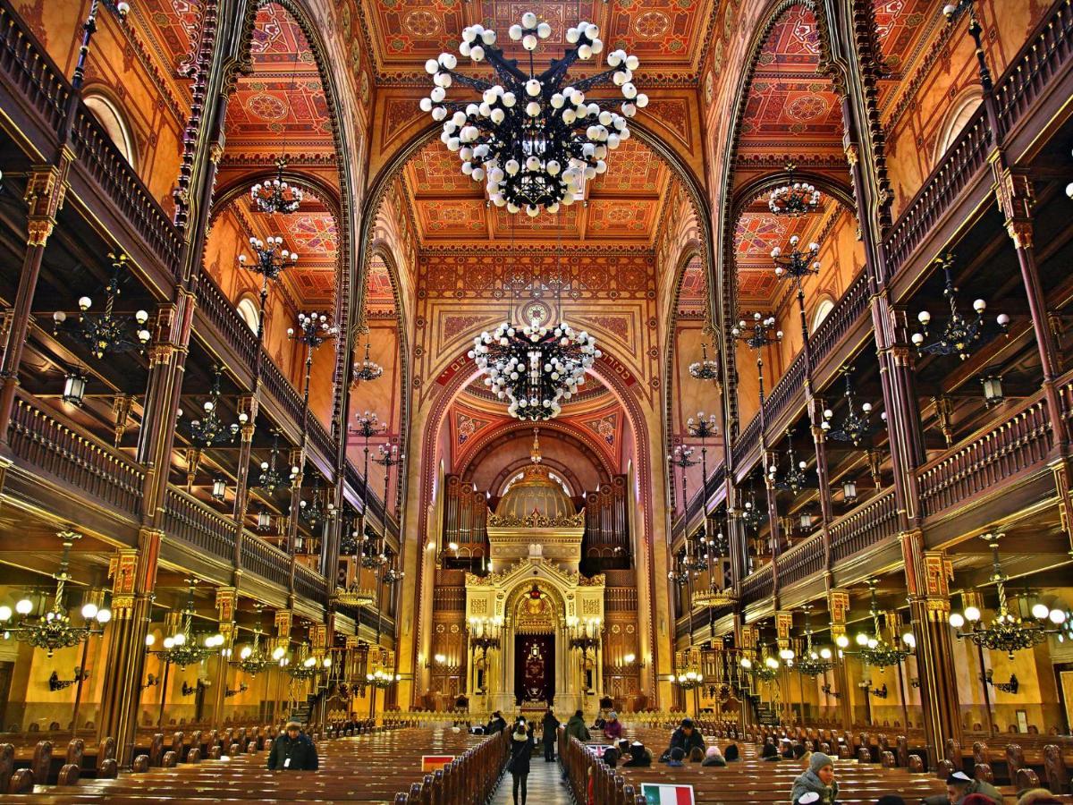 Luxe, Historic Home Near Downtown Landmarks 19Th Century Budapest Esterno foto